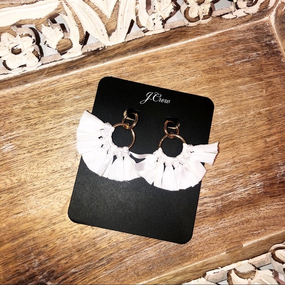 J CREW Conga Fabric Drop Earring Gold White NWT Vacay Tropical - Picture 3 of 4